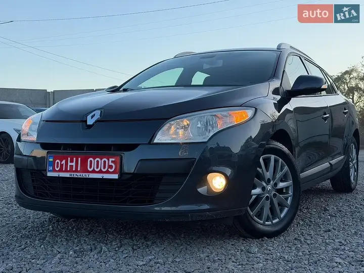 Renault Megane 2010 photo 3