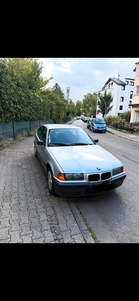 BMW 316I