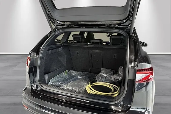 Skoda Enyaq 2023 photo 5