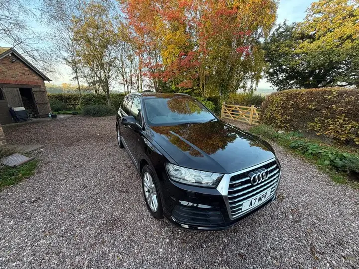 Audi Q7 2018 photo 5