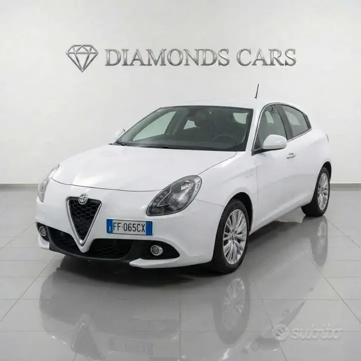 Alfa Romeo Giulietta 2016 photo 2