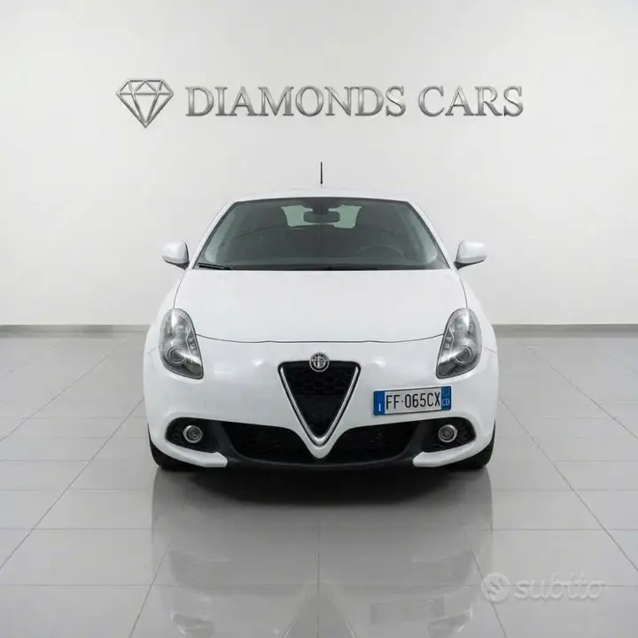 Alfa Romeo Giulietta 2016 photo 3