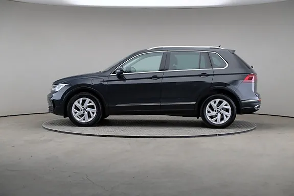 Volkswagen Tiguan 2021 photo 4