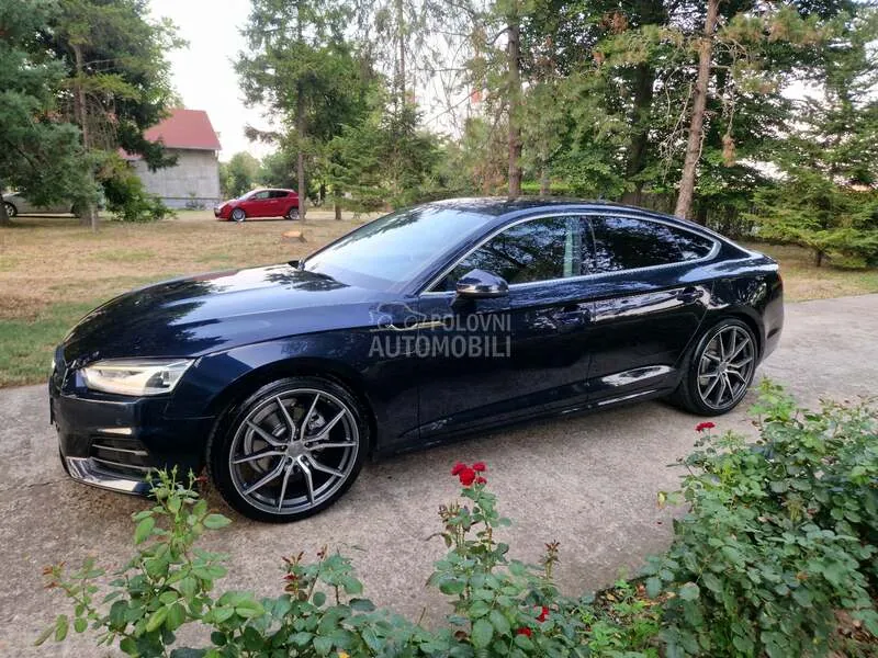 Audi A5 2018 photo 2