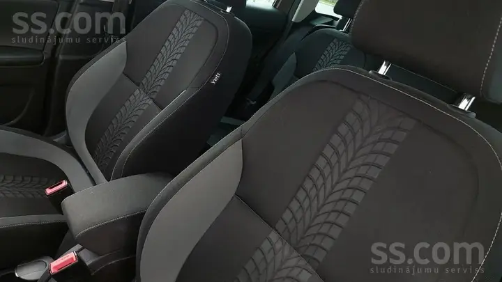 Skoda Yeti 2013 photo 4