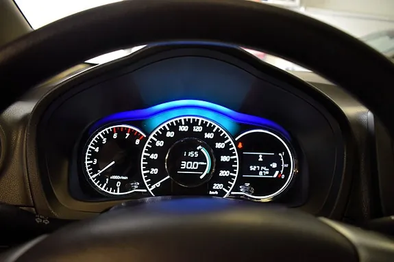 Nissan Note 2015 photo 2