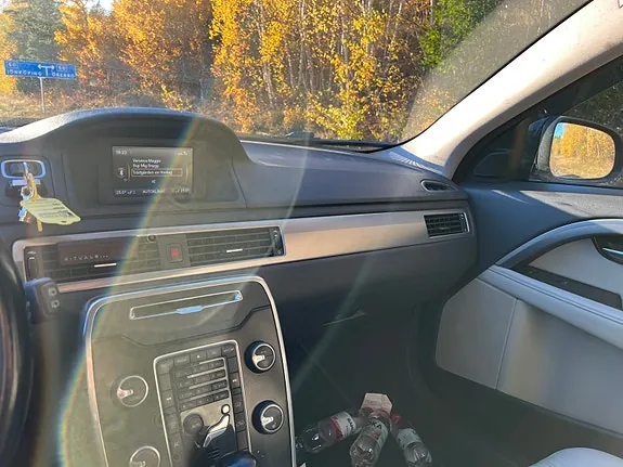 Volvo V70 2012 photo 5