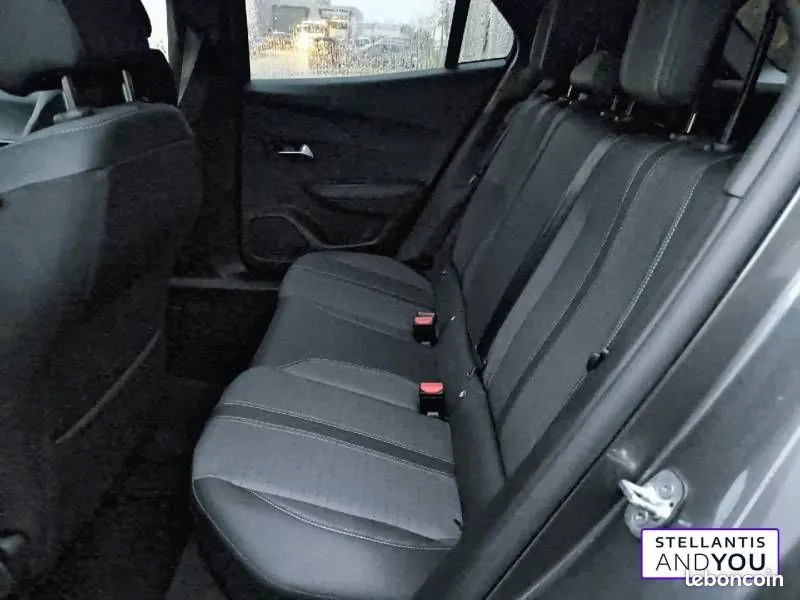 Peugeot 2008 2022 photo 5