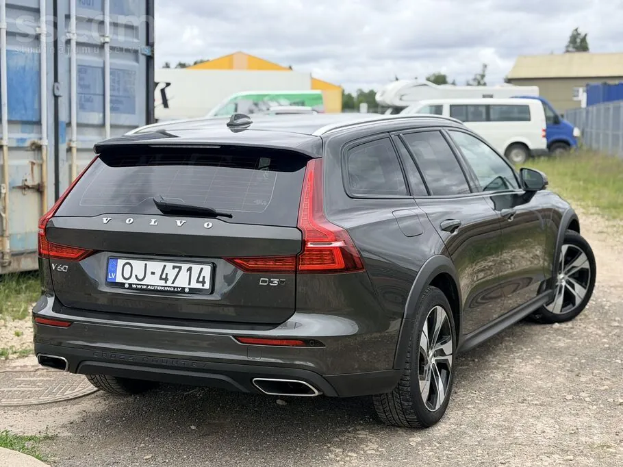 Volvo V60 2019 photo 4