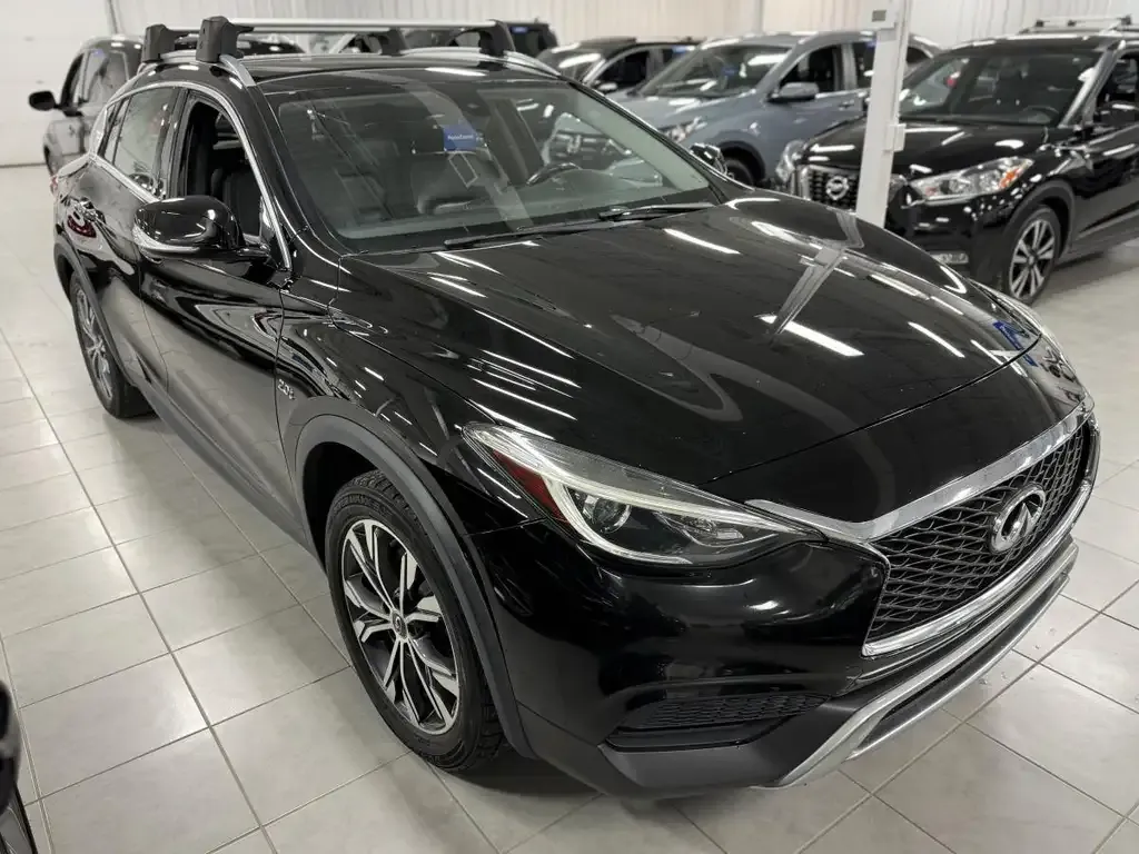 Infiniti Qx30 2017 photo 3