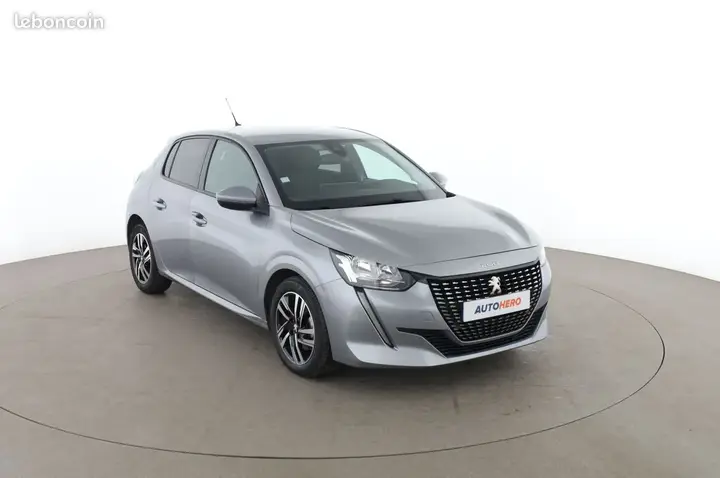 Peugeot 208 2019 photo 4