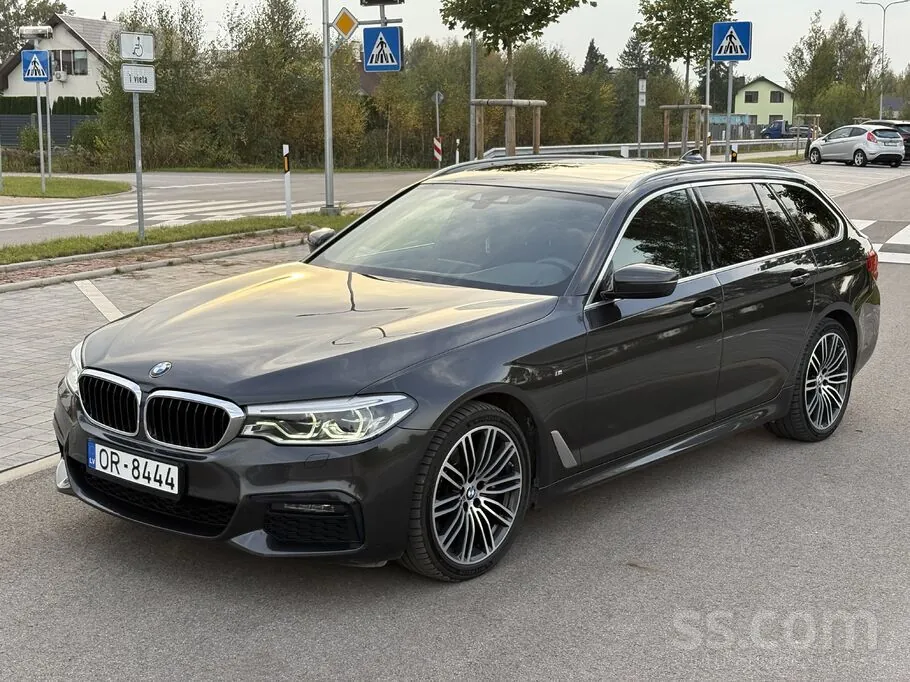 BMW 530D 2019 photo 3