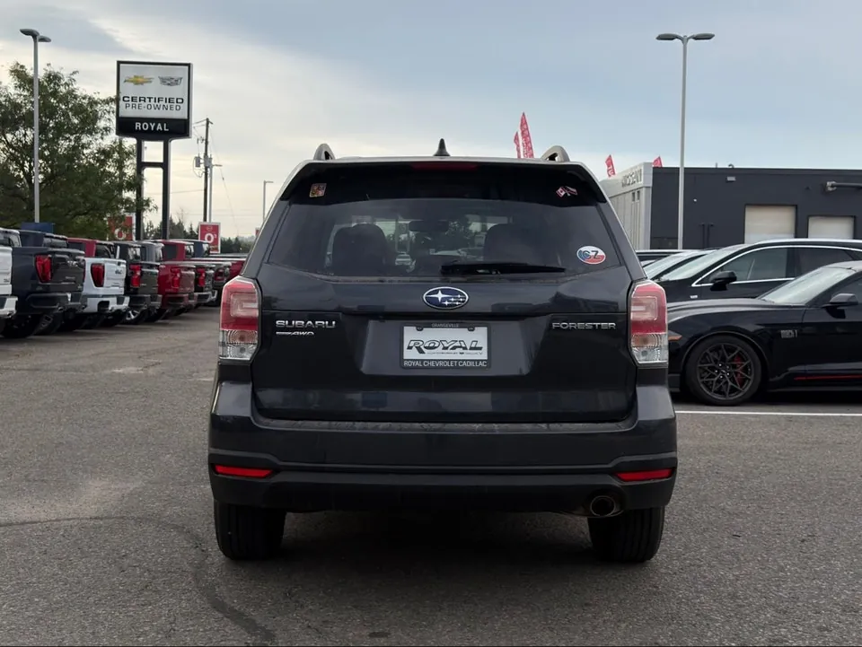 Subaru Forester 2018 photo 4