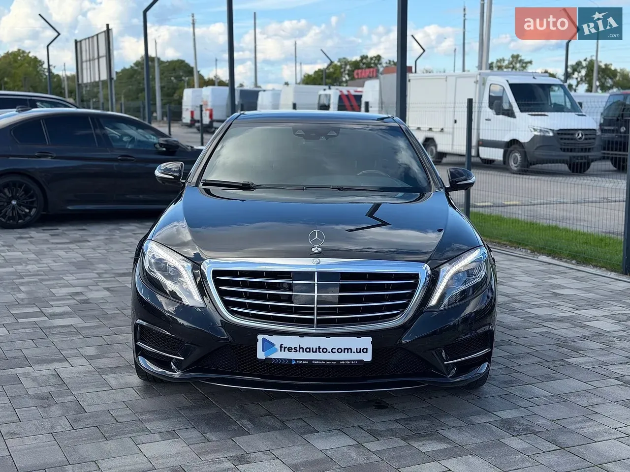 Mercedes-Benz S-Class 2014 photo 4