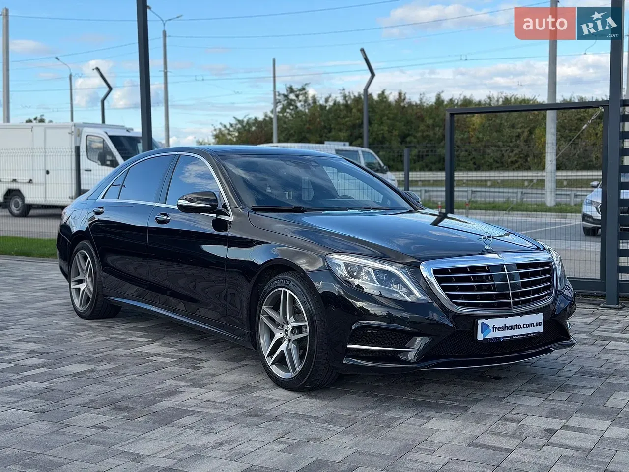 Mercedes-Benz S-Class 2014 photo 5