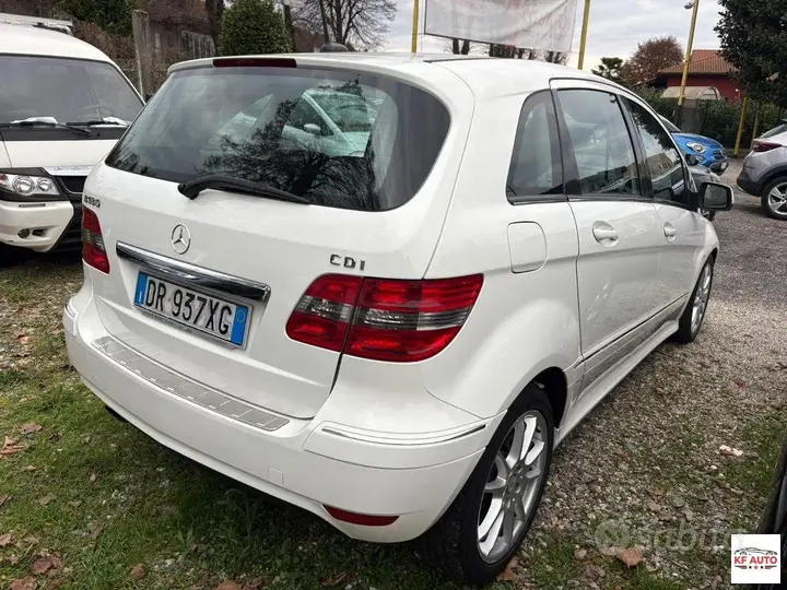 Mercedes-Benz B-Class 2008 photo 3