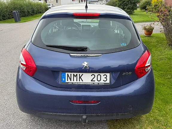 Peugeot 208 2013 photo 4