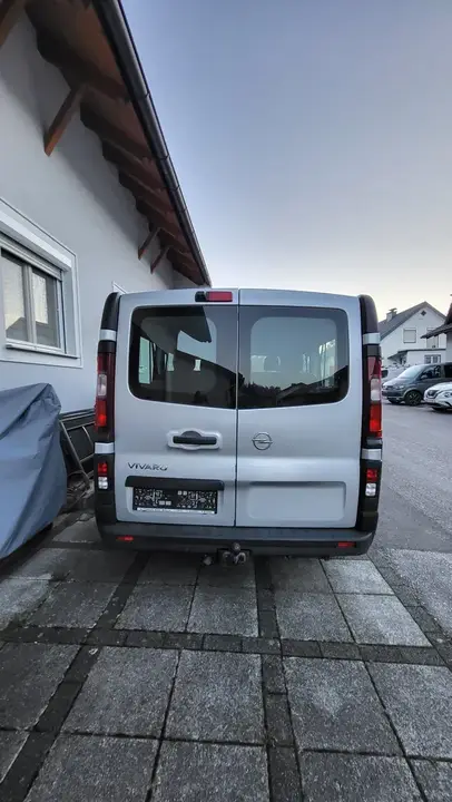 Opel Vivaro 2018 photo 3