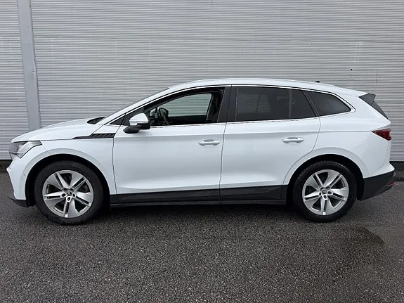 Skoda Enyaq 2022 photo 2