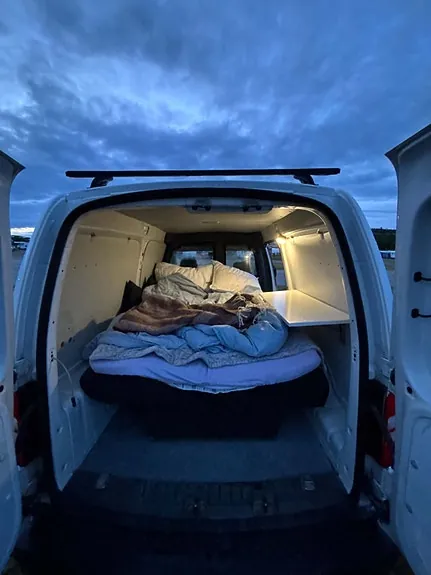 Volkswagen Caddy Maxi 2012 photo 2
