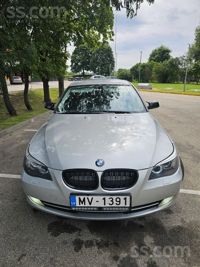 BMW 525 2008 photo 4