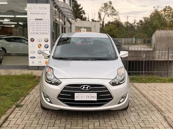 Hyundai Ix20 2016 photo 2