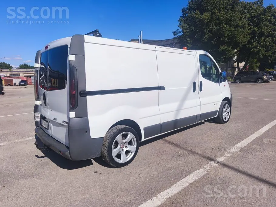 Nissan Primastar 2006 photo 3