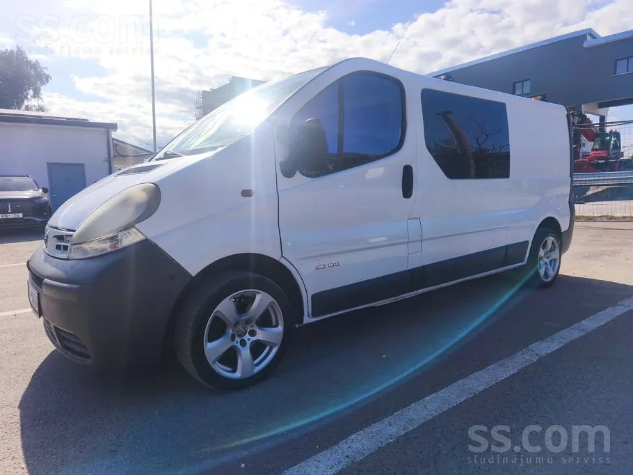 Nissan Primastar 2006 photo 5