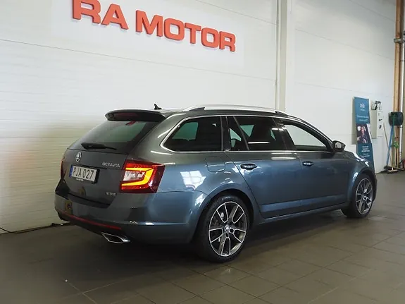 Skoda Octavia 2018 photo 5