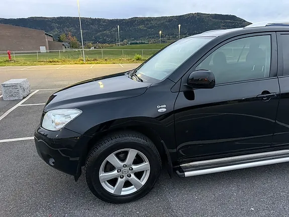 Toyota Rav4 2008 photo 3