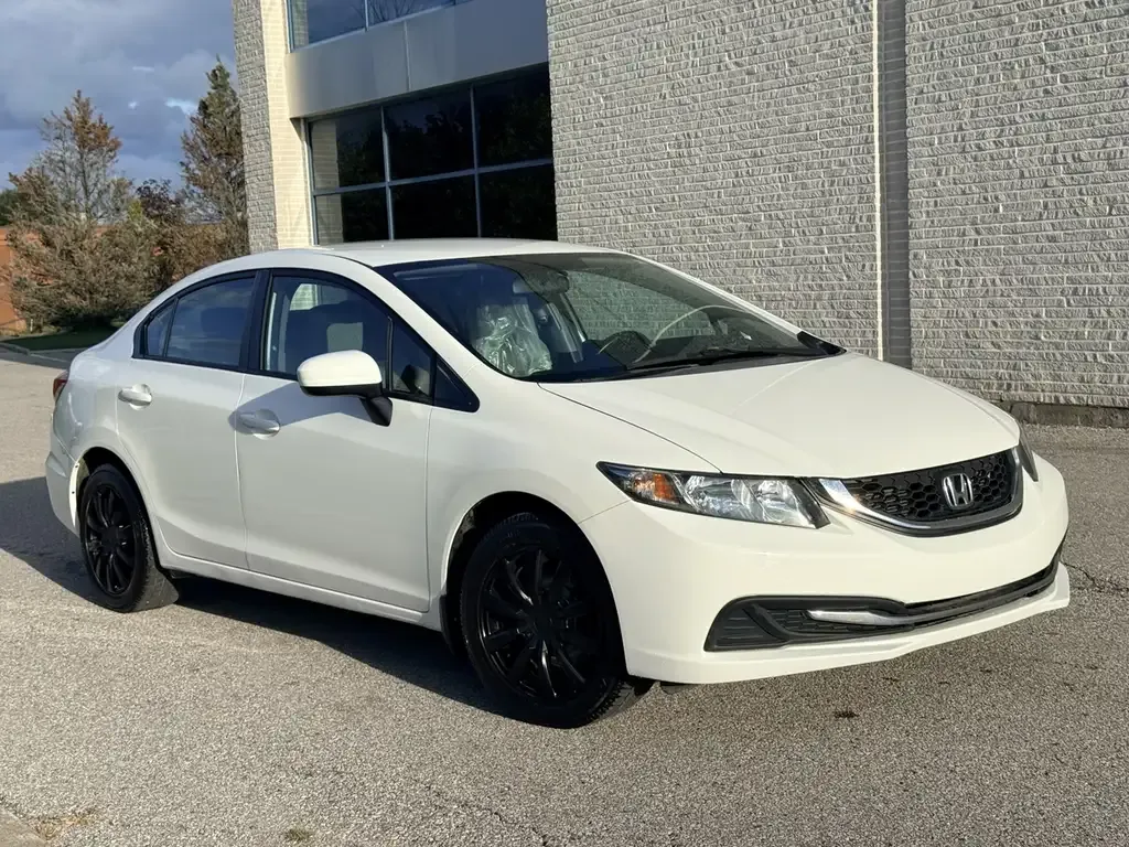 Honda Civic 2015 photo 2