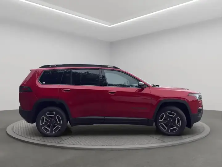 Jeep Cherokee 2026 photo 3