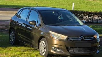 Citroen C4 2013 photo 2