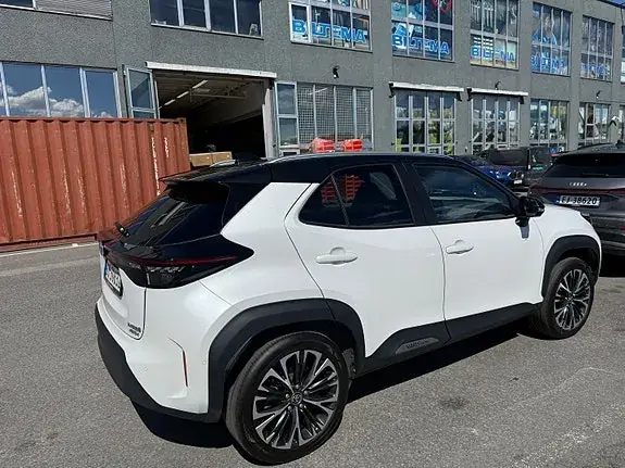 Toyota Yaris Cross 2022 photo 2