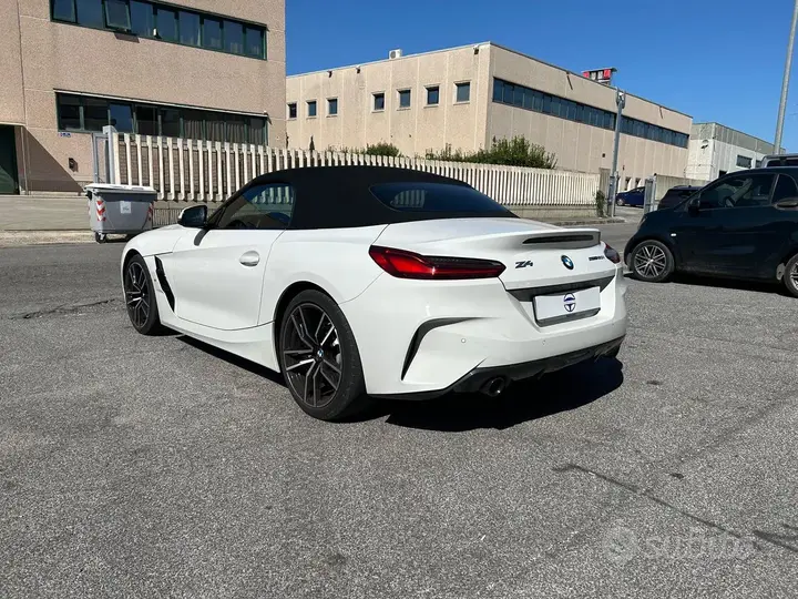 BMW Z4 2021 photo 4