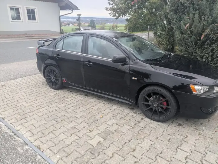 Mitsubishi Lancer 2009 photo 3