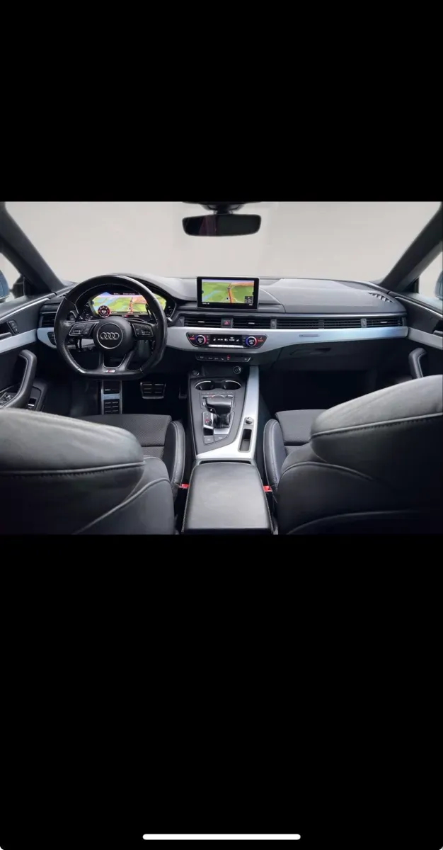Audi A5 2017 photo 2
