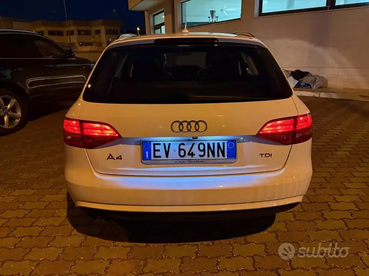 Audi A4 Avant 2014 photo 5
