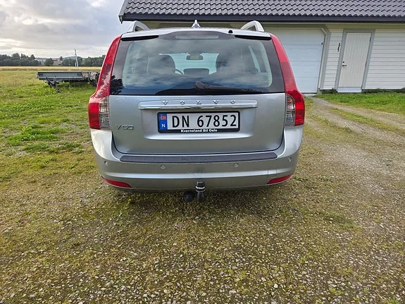 Volvo V50 2012 photo 4