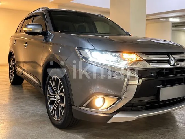 Mitsubishi Outlander 2015 photo 3