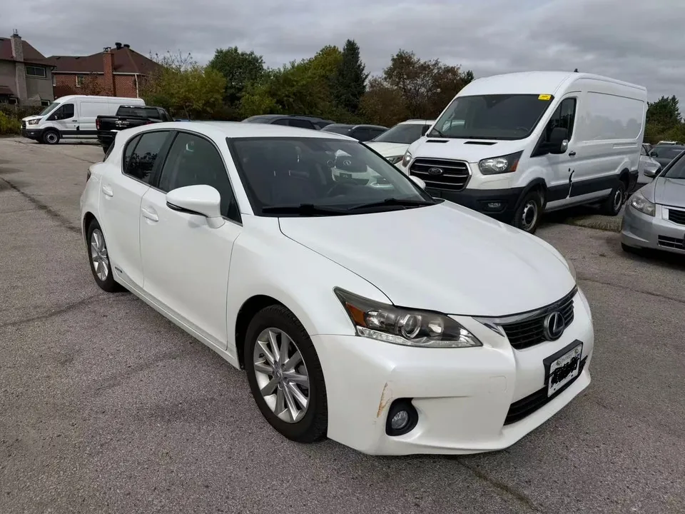 Lexus Ct 200H 2013 photo 3