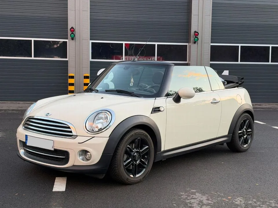 Mini Cooper Cabrio
