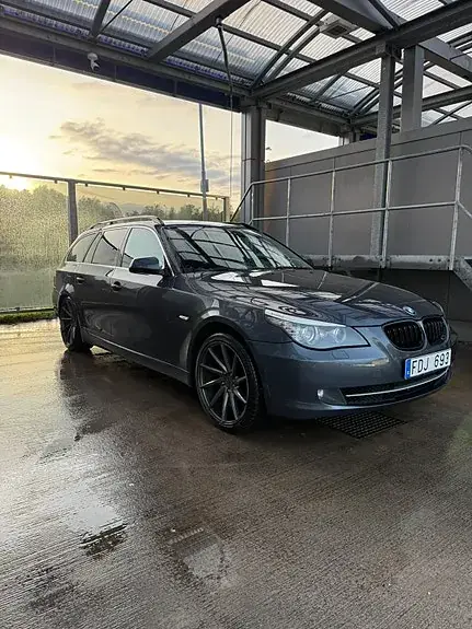 BMW 520D 2010 photo 2