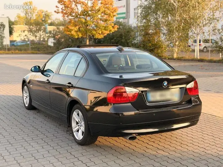 BMW 320I 2008 photo 3
