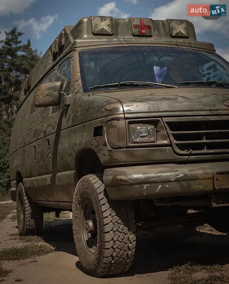 Ford Econoline 1996 photo 2
