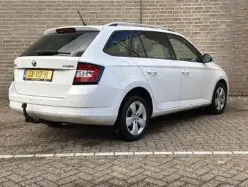 Skoda Fabia 2016 photo 2