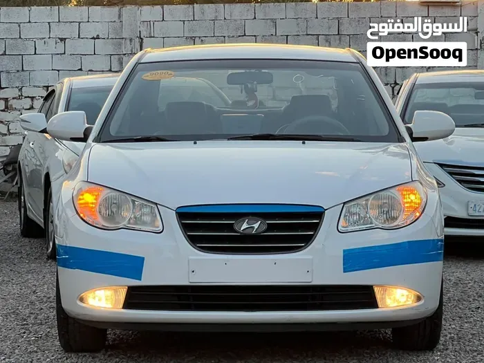 Hyundai Avante 2009 photo 3