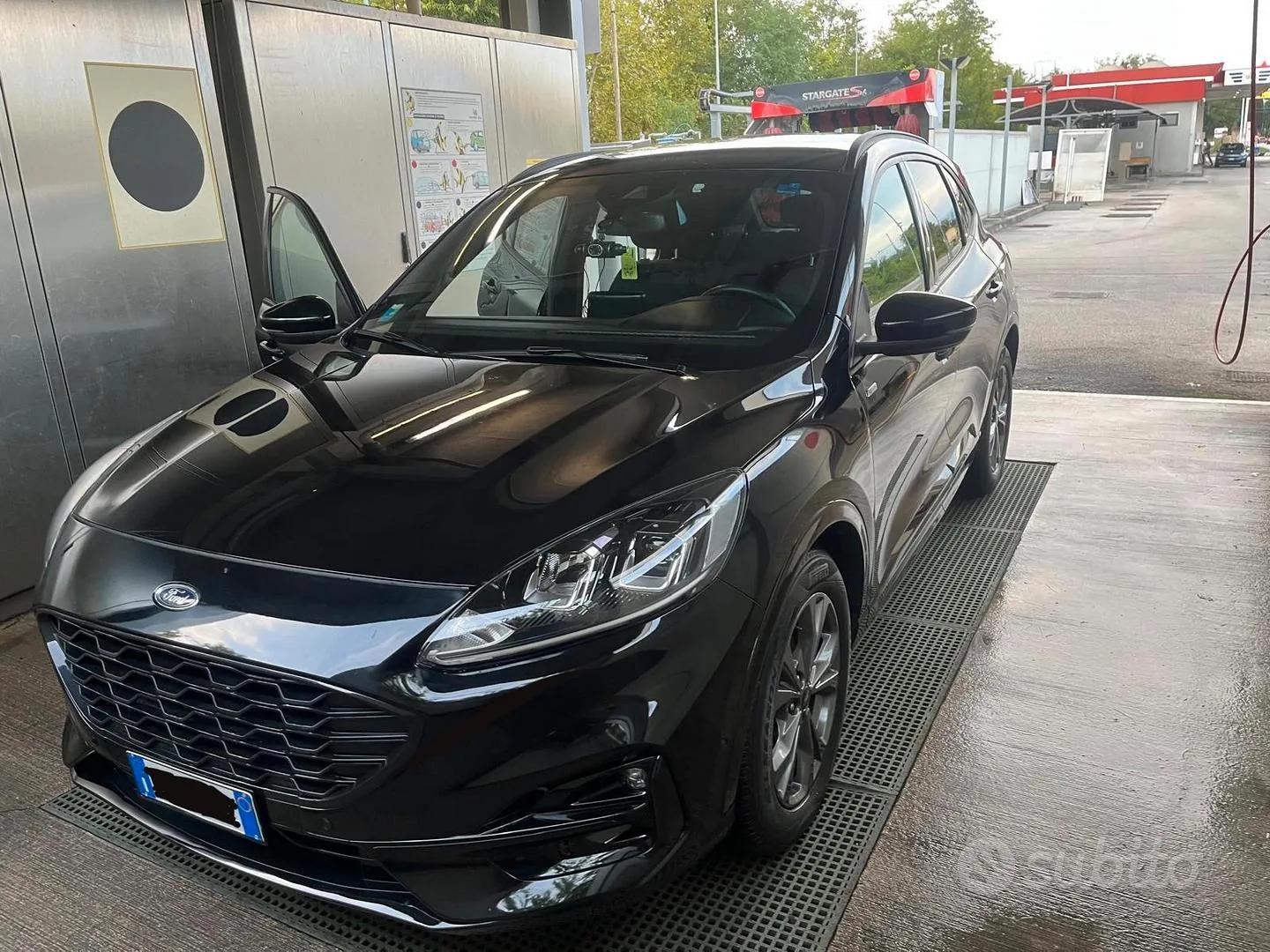 Ford Kuga 2024 photo 2