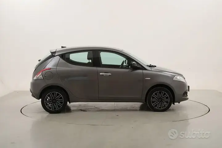 Lancia Ypsilon 2023 photo 3