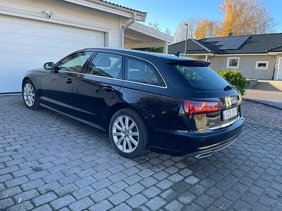 Audi A6 2015 photo 2